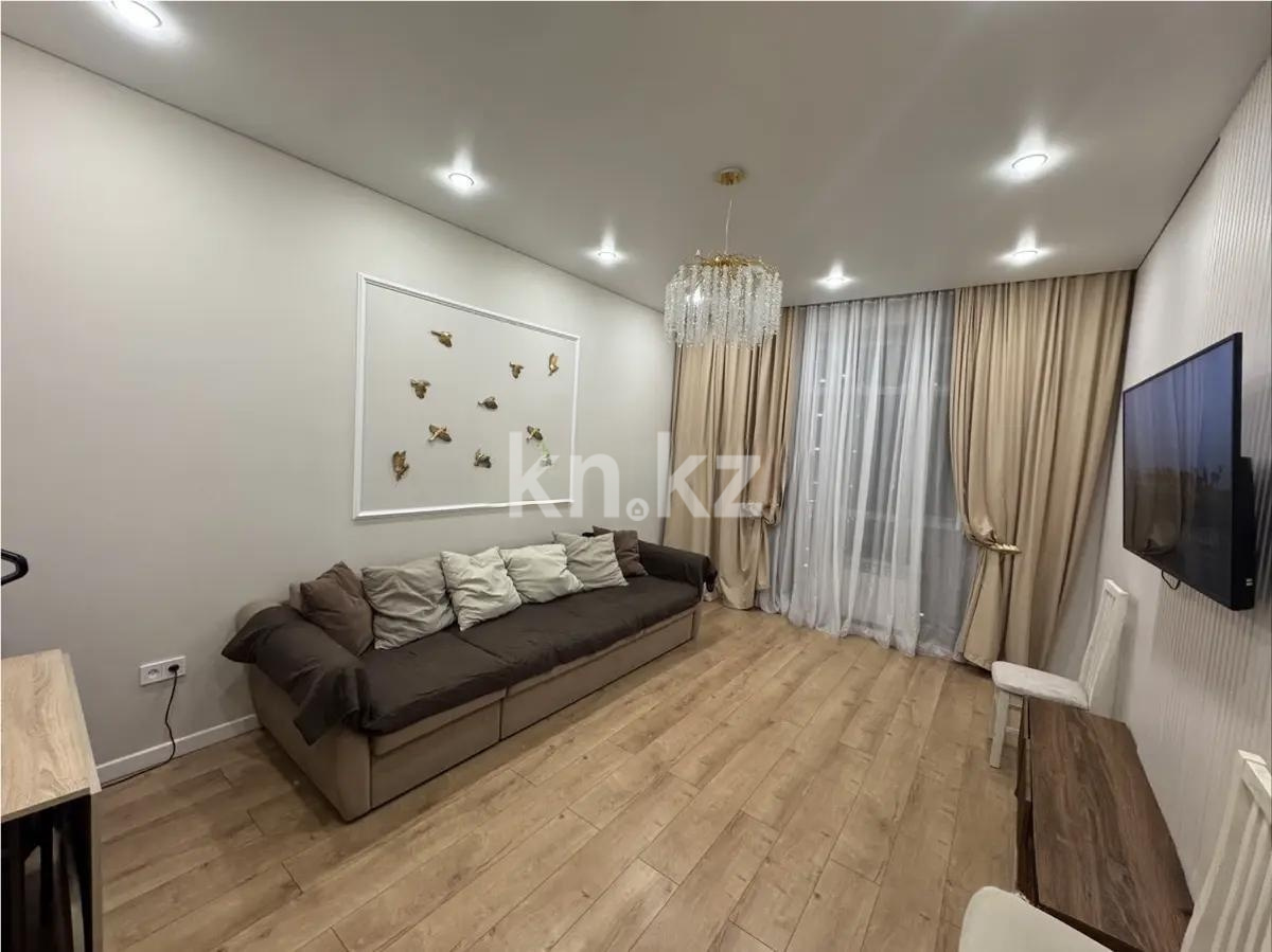 Продажа 3-комнатной квартиры, 89 м² - Продажа трехкомнатных квартир от собственников в Караганде фото 1 из 7