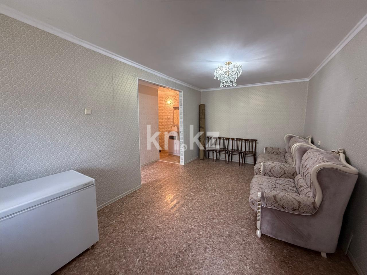 Продажа 2-комнатной квартиры, 45 м², мкр-н 12, дом  22 - Продажа  двухкомнатных квартир в Караганде фото 2 из 13