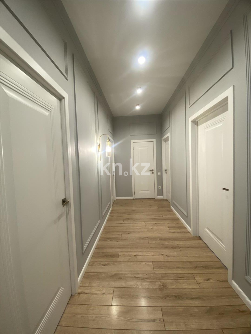 Продажа 4-комнатной квартиры, 98.7 м², ул. Казыбек би в Астане - фото 21