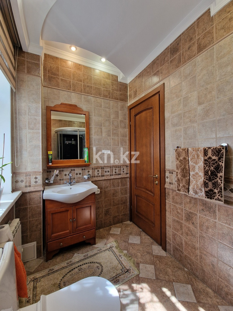 Продажа 7-комнатного дома, 458 м², Мамыр-4 мкр-н - Продажа домов, коттеджей в Алматы фото 20 из 40