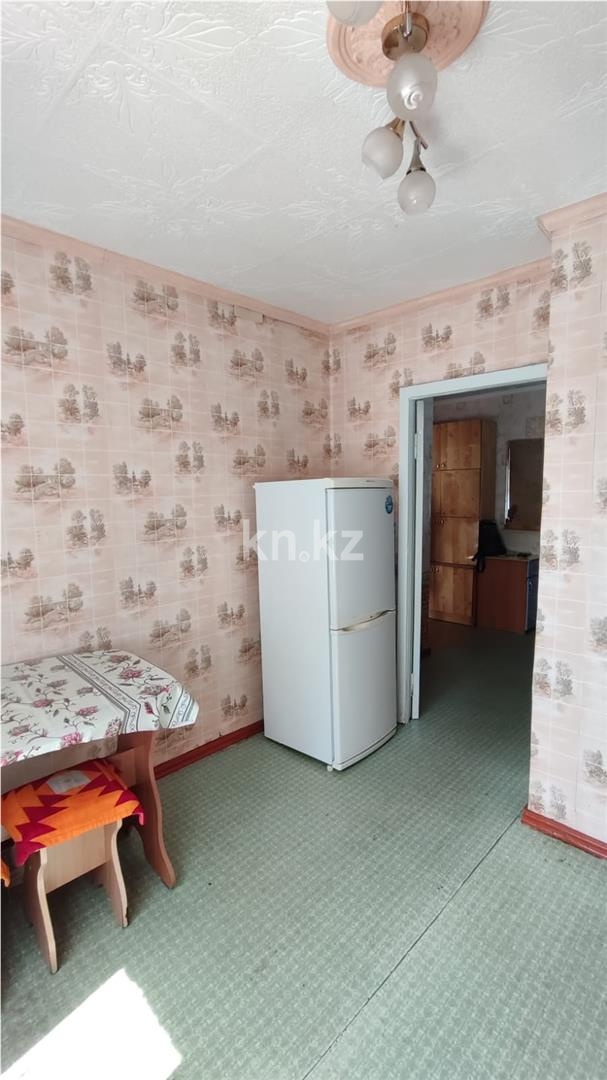 Продажа 2-комнатной квартиры, 50 м², мкр-н 18 - Продажа  двухкомнатных квартир в Караганде фото 6 из 19