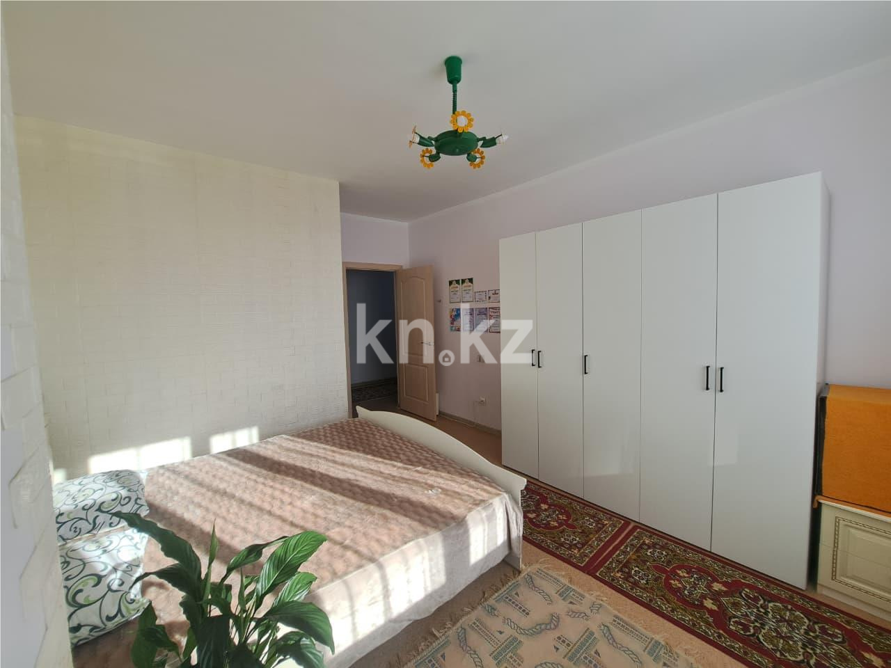 Продажа 3-комнатной квартиры, 92.4 м², ул. Дукенулы, дом  38/1 в Астане - фото 3