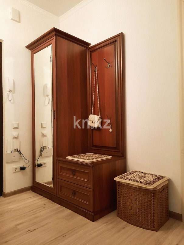 Аренда 1-комнатной квартиры, 35 м², мкр-н Авангард-4 - Продажа и аренда недвижимости в Атырау фото 4 из 9