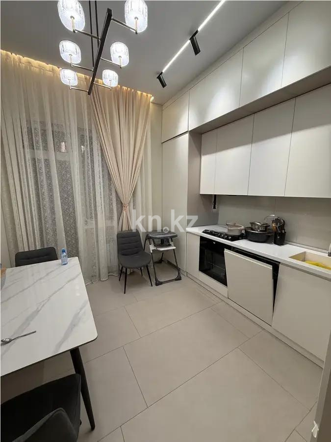 Продажа 2-комнатной квартиры, 74 м², ул. Халиуллина, дом  140/5 в Алматы - фото 3