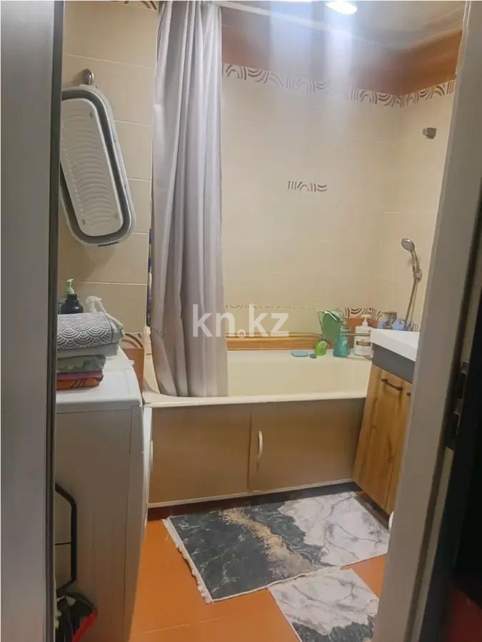 Продажа 4-комнатной квартиры, 80 м², ул. Куйши Дина, дом  37 в Астане - фото 5