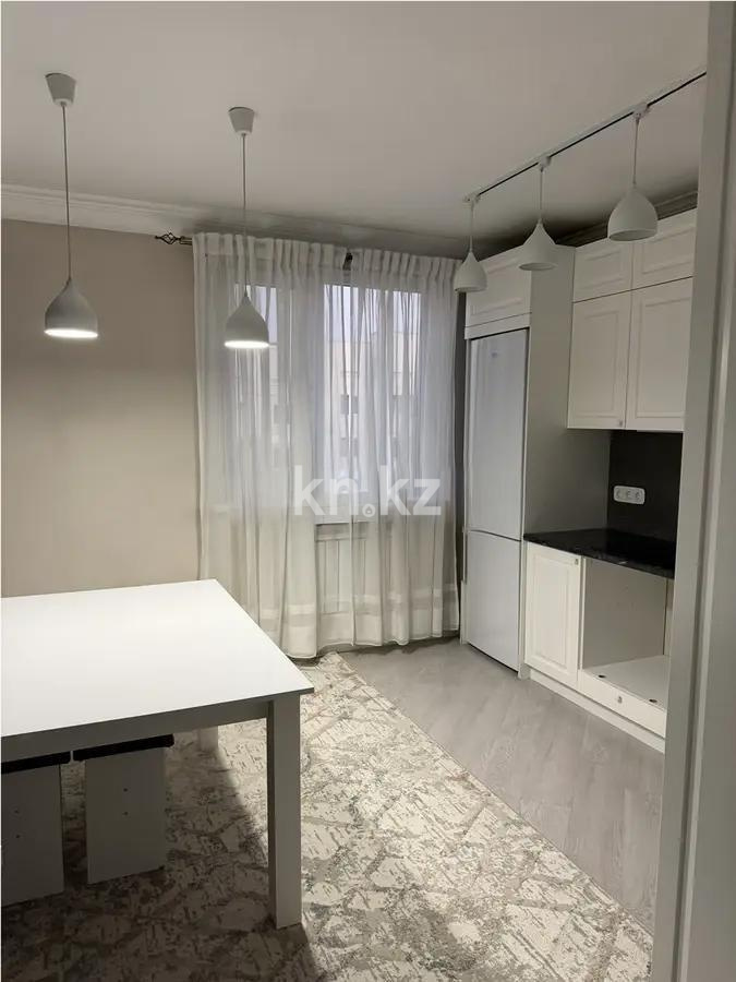 Продажа 2-комнатной квартиры, 58.1 м², ул. Байтерекова, дом  51 в Алматы - фото 3