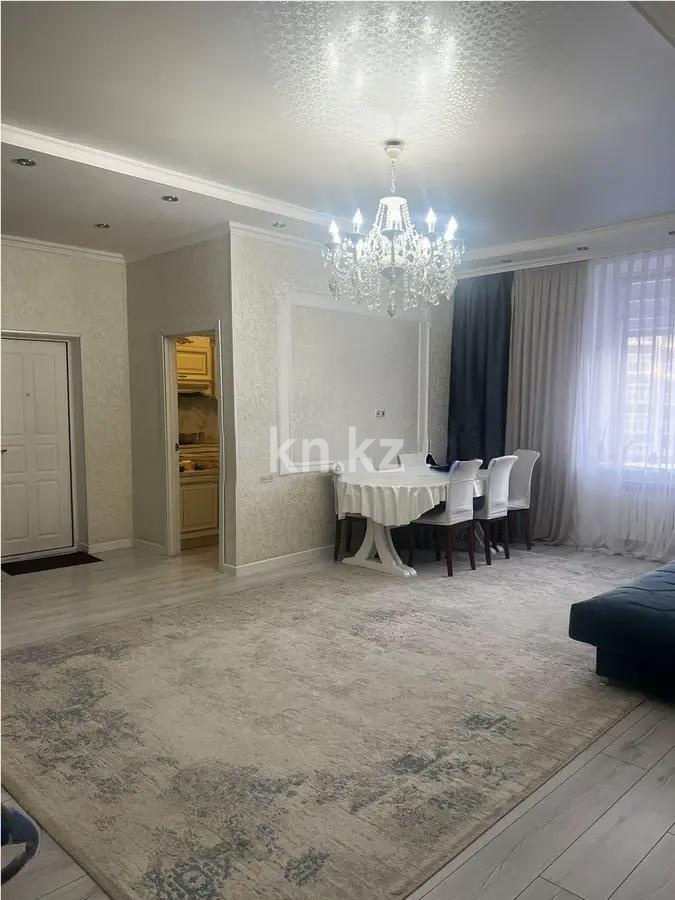 Продажа 3-комнатной квартиры, 95 м², мкр-н Степной-3, дом  1/4 в Караганде