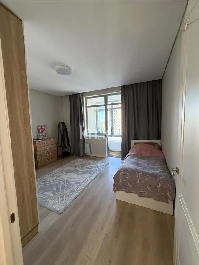 Продажа 4-комнатной квартиры, 130 м² в Астане - фото 3