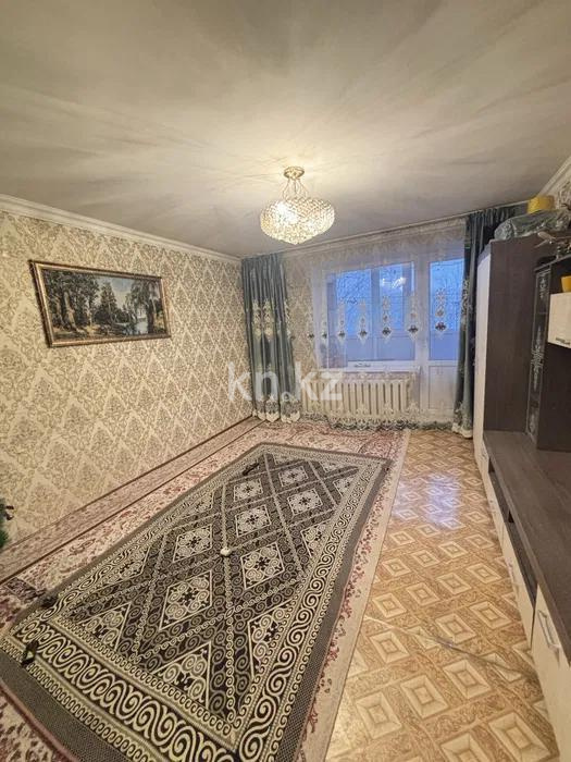 Продажа 3-комнатной квартиры, 62 м², мкр-н Восток-3, дом  14 - Продажа  трехкомнатных квартир в Караганде фото 1 из 6