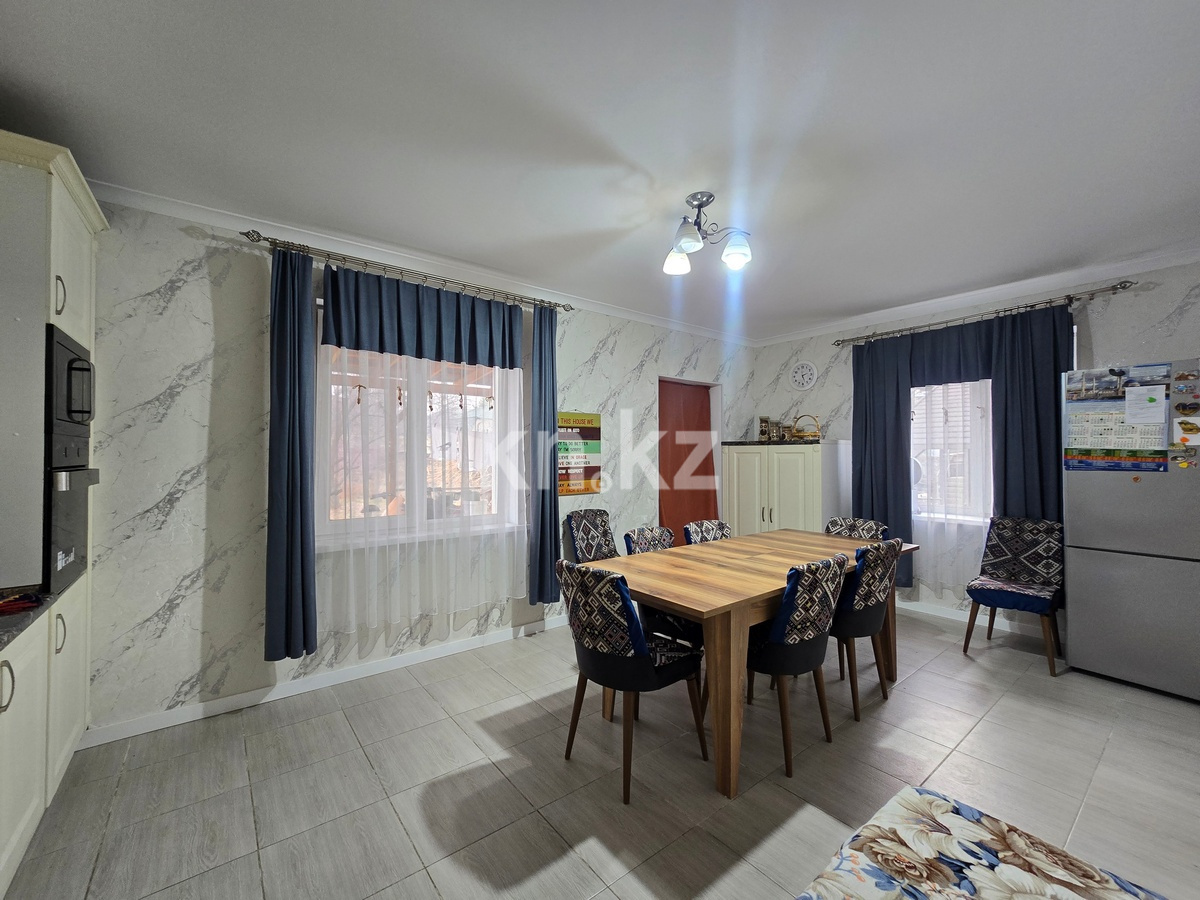 Продажа 6-комнатного дома, 249 м², мкр. Алатау, дом  16 - Продажа домов, коттеджей в Алматы фото 14 из 40