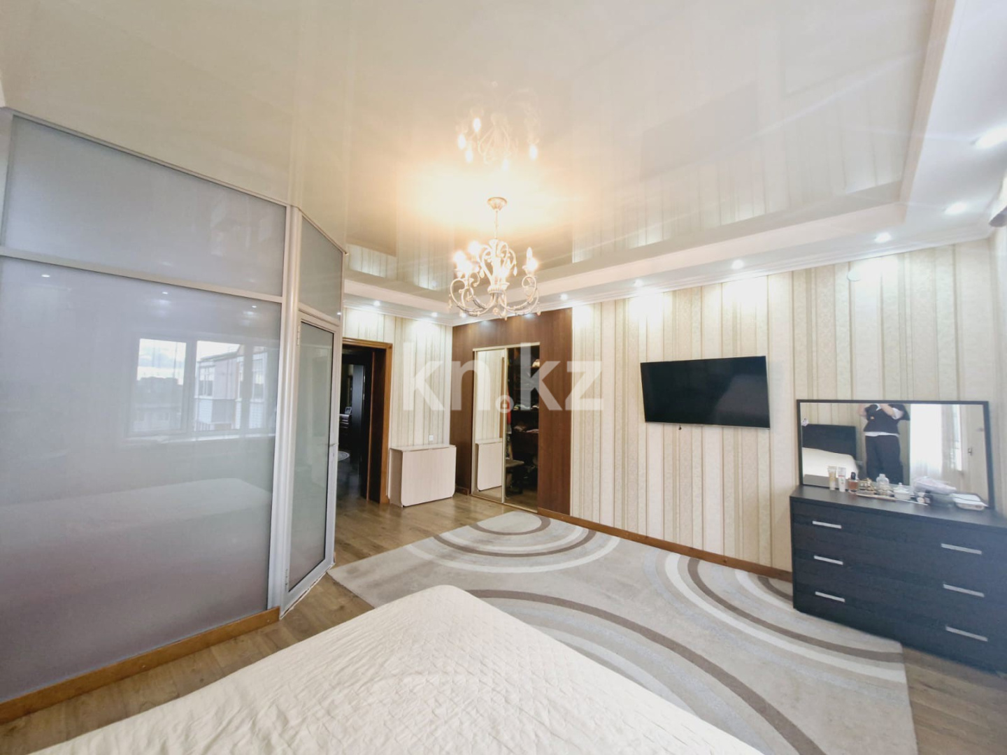 Продажа 5-комнатной квартиры, 197.7 м² - Недвижимость в Костанае фото 3 из 20