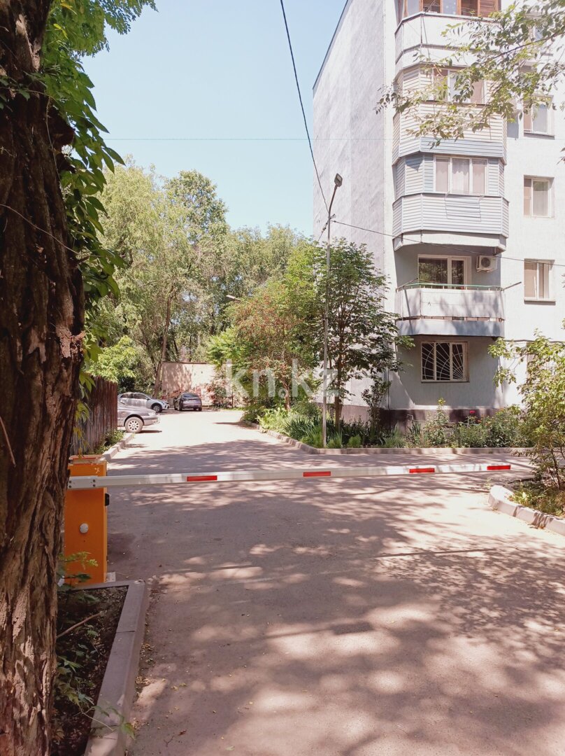 Продажа 1-комнатной квартиры, 35 м² в Алматы