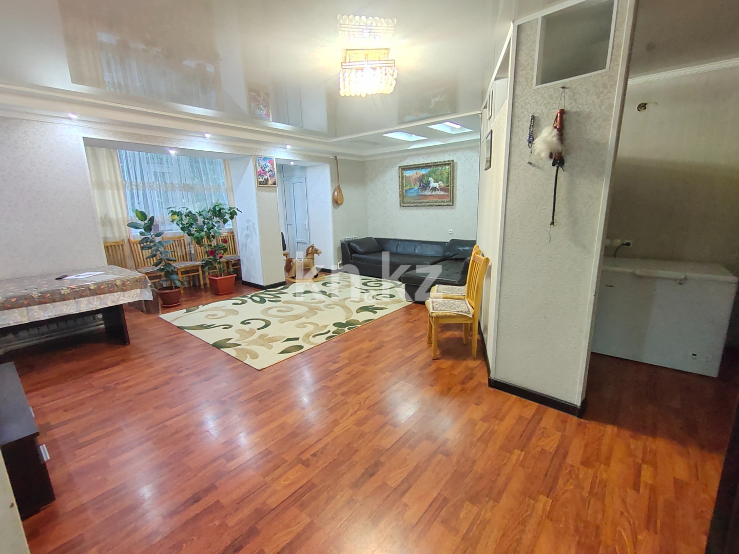 Продажа 3-комнатной квартиры, 77 м² в Караганде