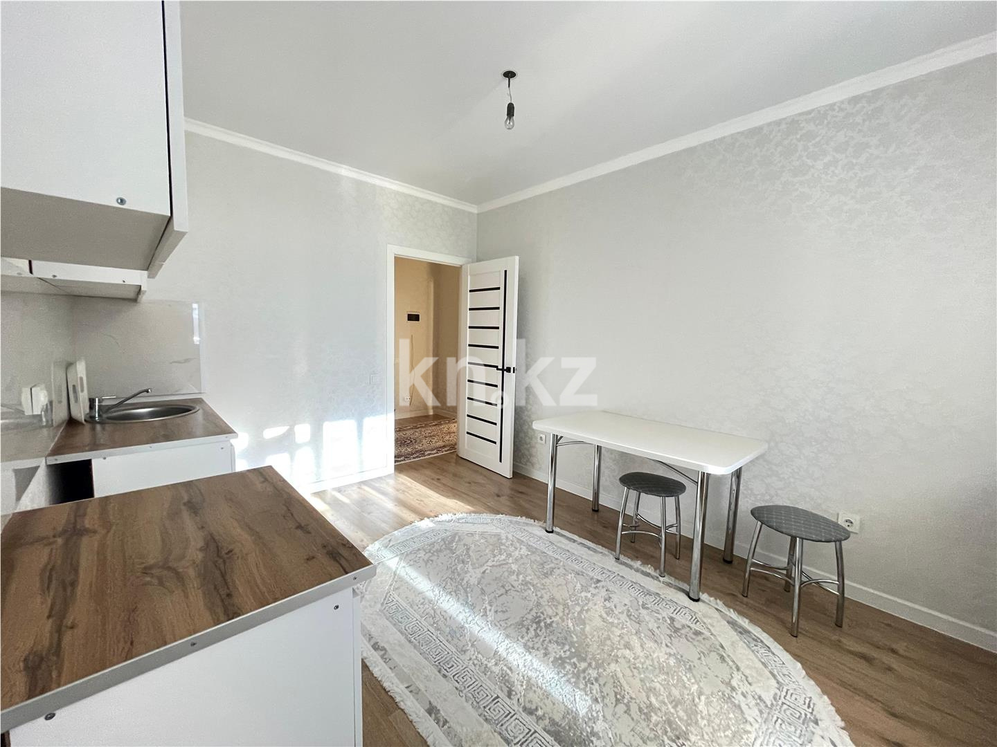 Продажа 1-комнатной квартиры, 37 м², ул. Болекпаева - Продажа квартир в Казахстане фото 1 из 11