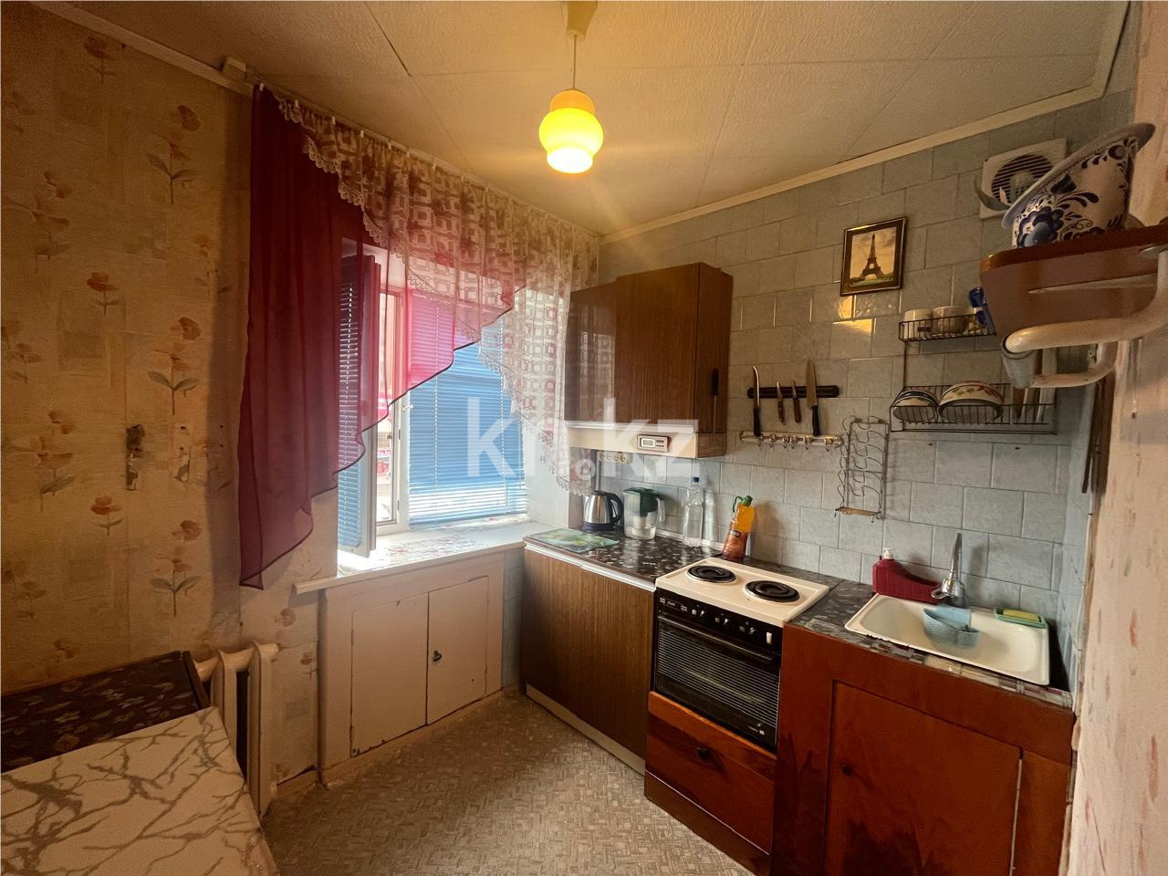 Продажа 3-комнатной квартиры, 53 м², пр. Бухар-жырау, дом  75 - Продажа  трехкомнатных квартир в Караганде с фото фото 9 из 16