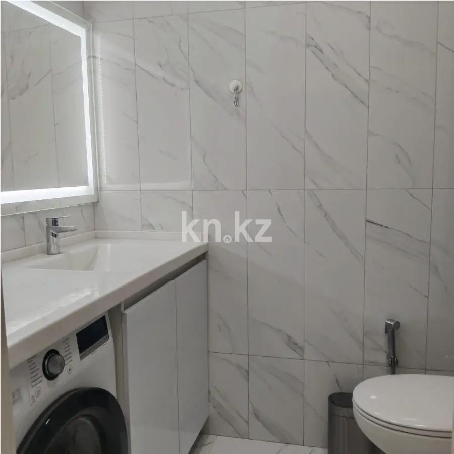 Продажа 4-комнатной квартиры, 100 м², ул. Бокейхана, дом  21 в Астане - фото 5