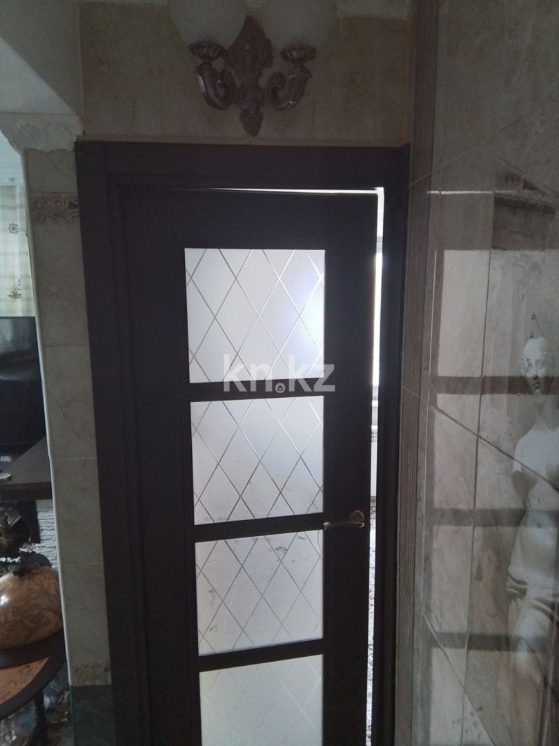 Аренда 1-комнатной квартиры посуточно, 30 м², ул. Кабанбай Батыра, дом  134 в Усть-Каменогорске - фото 7