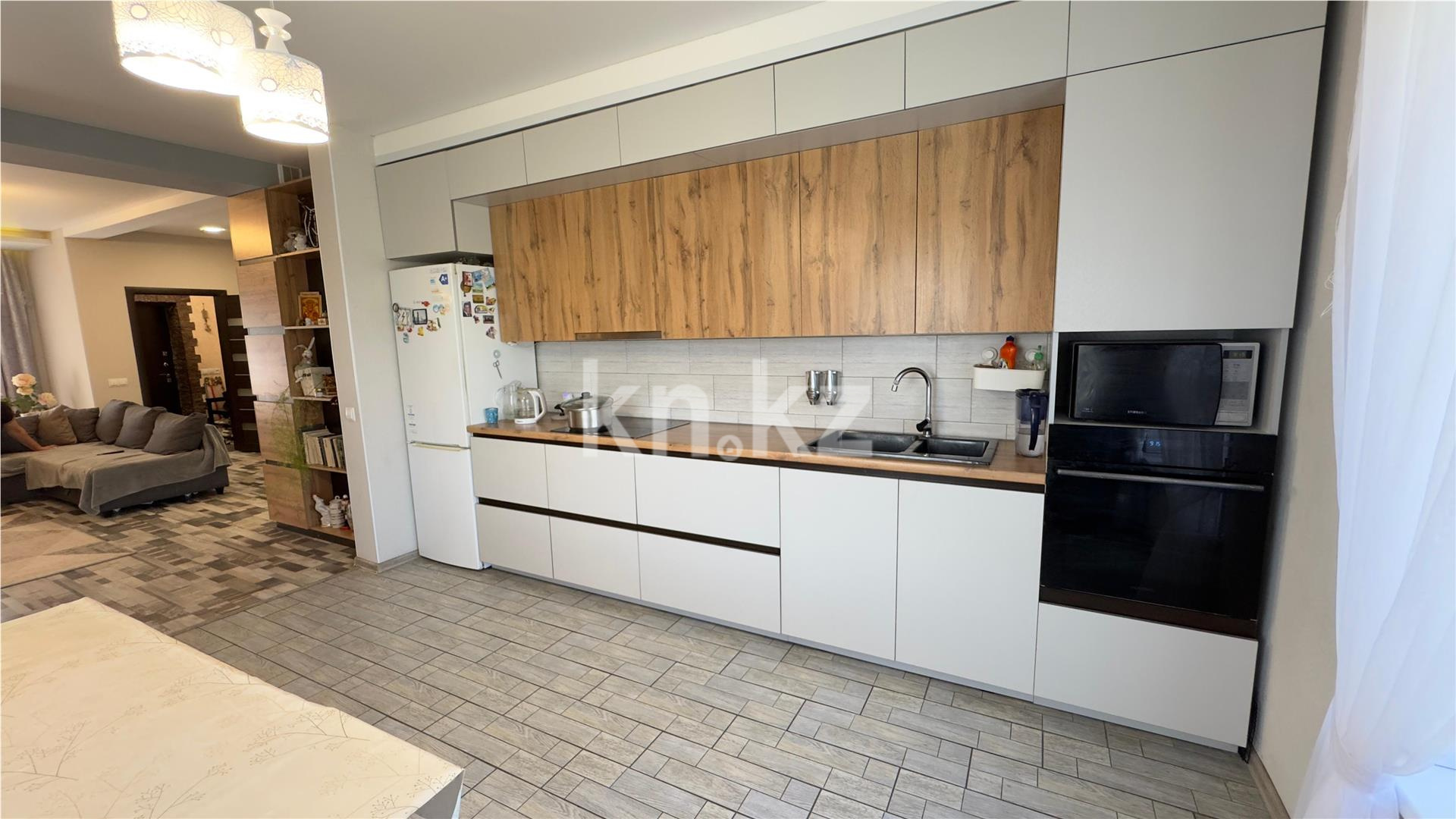 Продажа 4-комнатного дома, 117.6 м², Октябрьский пер. - Продажа домов, коттеджей в Темиртау фото 1 из 26
