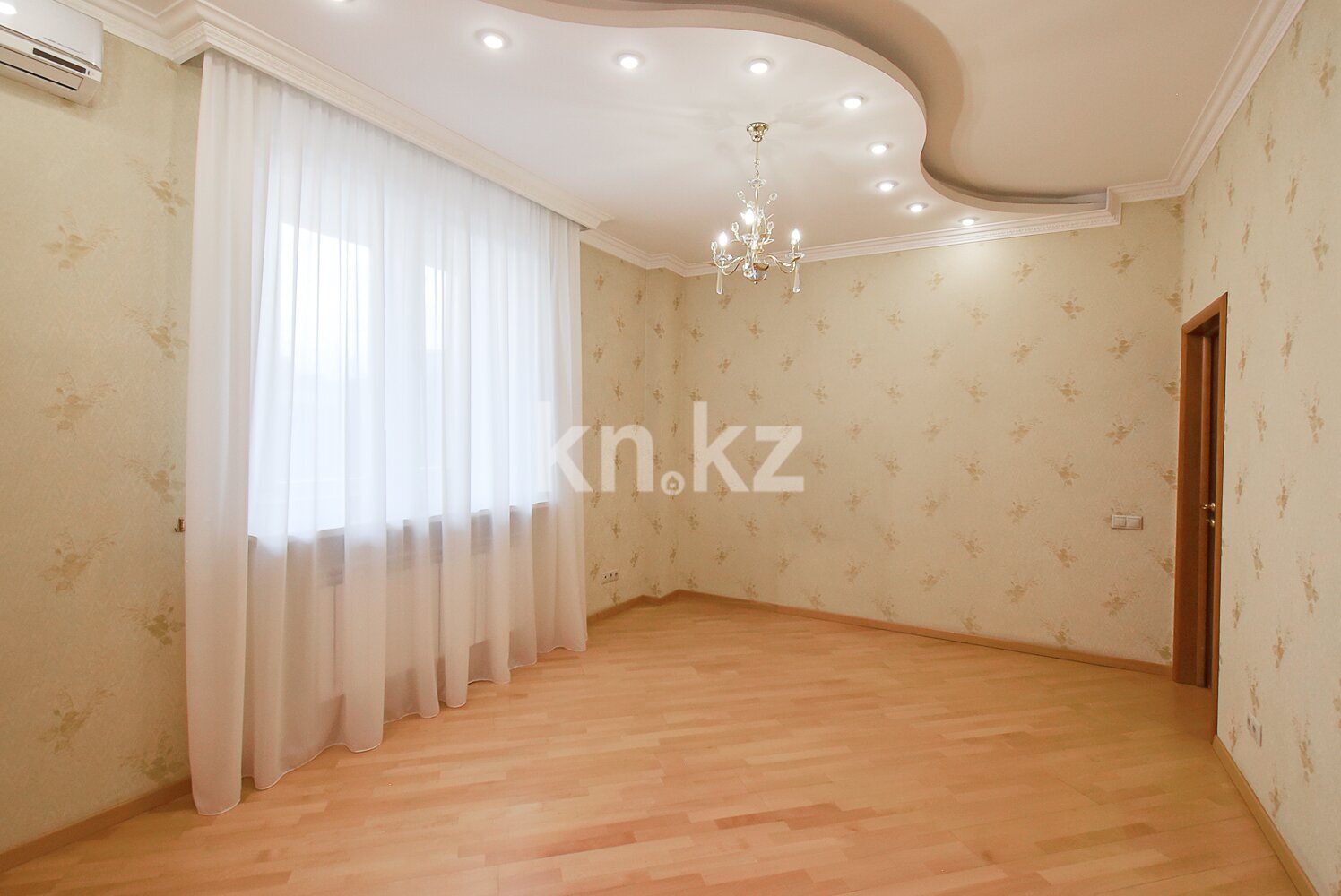 Продажа 4-комнатной квартиры, 241 м² в Алматы - фото 16