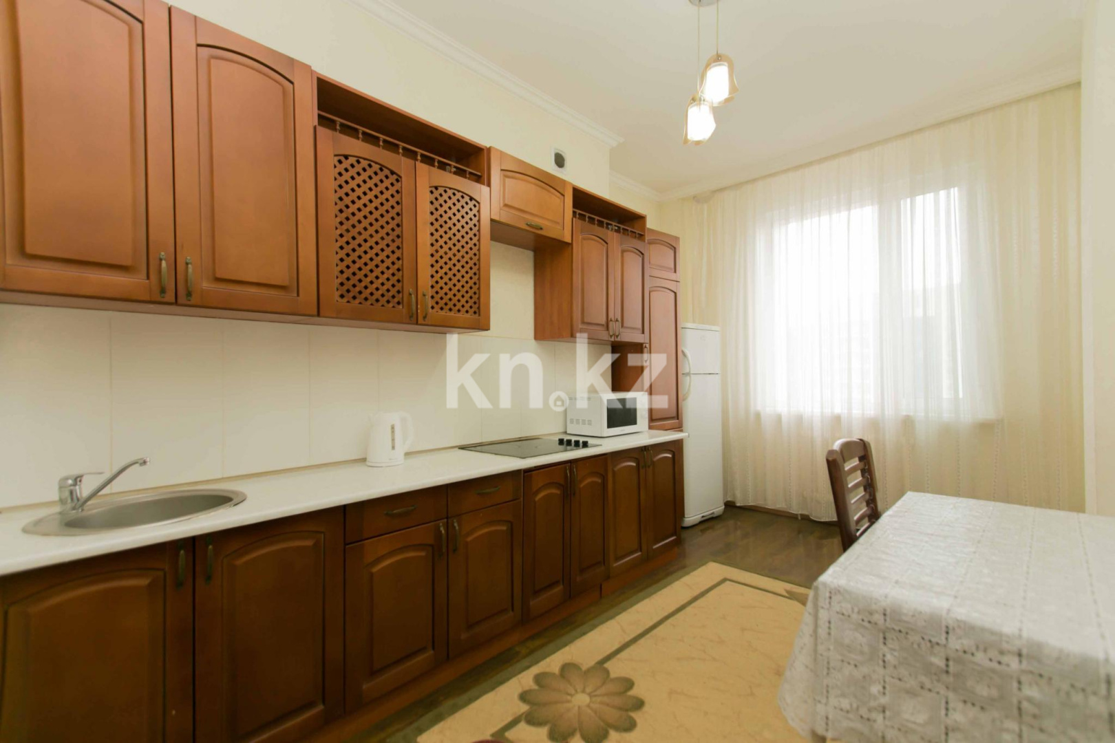 Аренда 2-комнатной квартиры посуточно, 90 м², ул. Сарайшык, дом  34 - ул. Акмешит - Продажа домов, коттеджей в Уральске фото 12 из 20