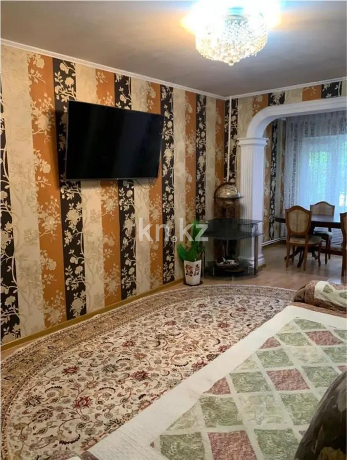 Продажа 3-комнатной квартиры, 60 м², мкр-н 10, дом  5 - Продажа  трехкомнатных квартир в Алматы с фото фото 1 из 6