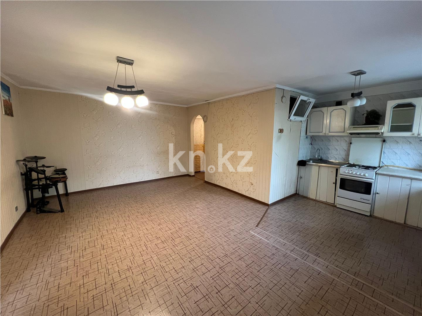 Продажа 2-комнатной квартиры, 44 м², ул. Лободы, дом  30 - Продажа квартир в Караганде фото 2 из 7