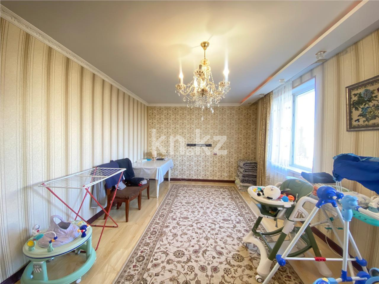 Продажа 3-комнатной квартиры, 99 м², ул. Достык в Астане - фото 5