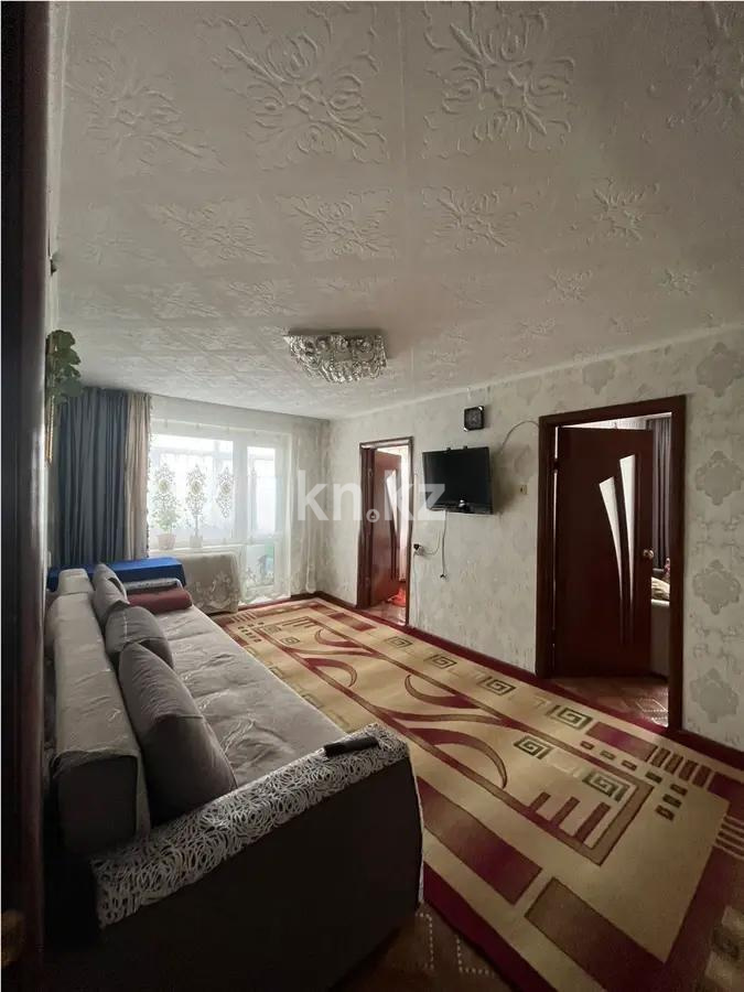 Продажа 3-комнатной квартиры, 48 м², ул. 40-летия Победы, дом  46 - Продажа и аренда недвижимости в Шахтинске фото 1 из 6