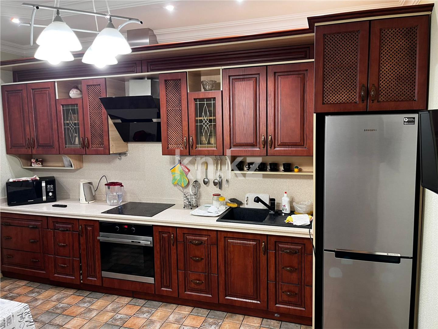 Продажа 3-комнатной квартиры, 90 м², ул. Ермекова - Продажа  трехкомнатных квартир в Караганде с фото фото 8 из 15