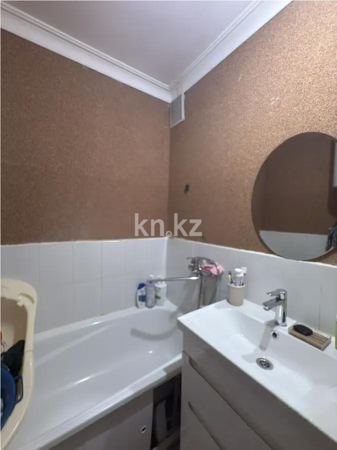 Продажа 2-комнатной квартиры, 56 м², мкр. Голубые Пруды, дом  18 - Продажа квартир в Караганде фото 4 из 6