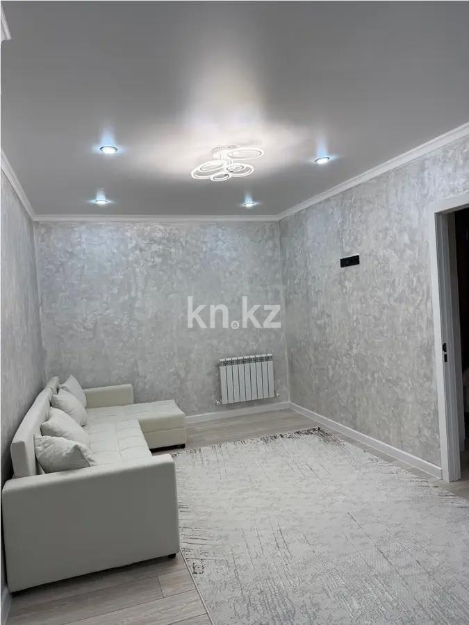 Продажа 2-комнатной квартиры, 38 м², мкр-н Аксай-5, дом  25 - Продажа  двухкомнатных квартир в Алматы без посредников фото 1 из 4