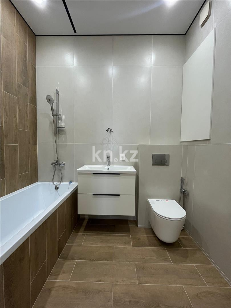 Продажа 2-комнатной квартиры, 44 м², ул. Ашимова, дом  7/1 в Караганде - фото 9