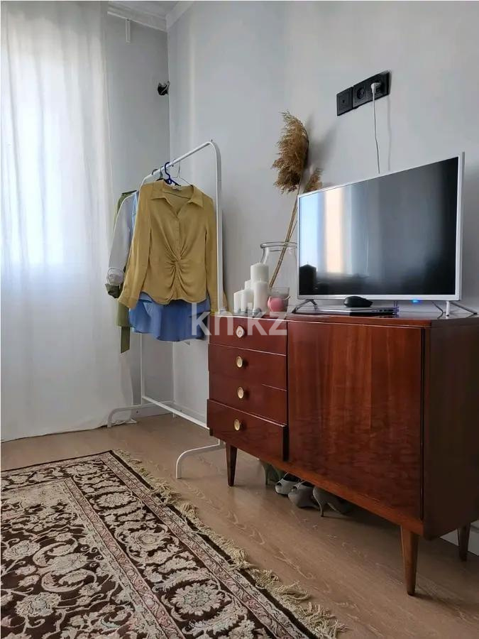 Продажа 1-комнатной квартиры, 36.6 м², мкр-н Аксай-5, дом  25 в Алматы