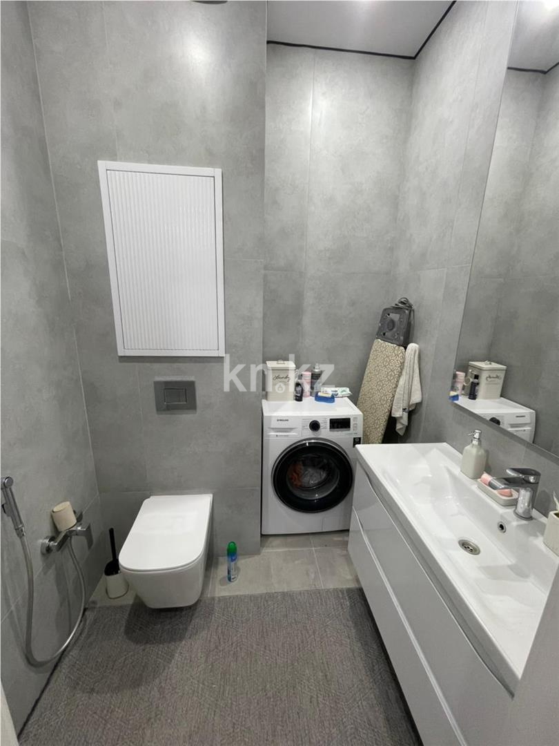 Продажа 4-комнатной квартиры, 111 м² - Продажа квартир в Караганде - страница 3 фото 19 из 21