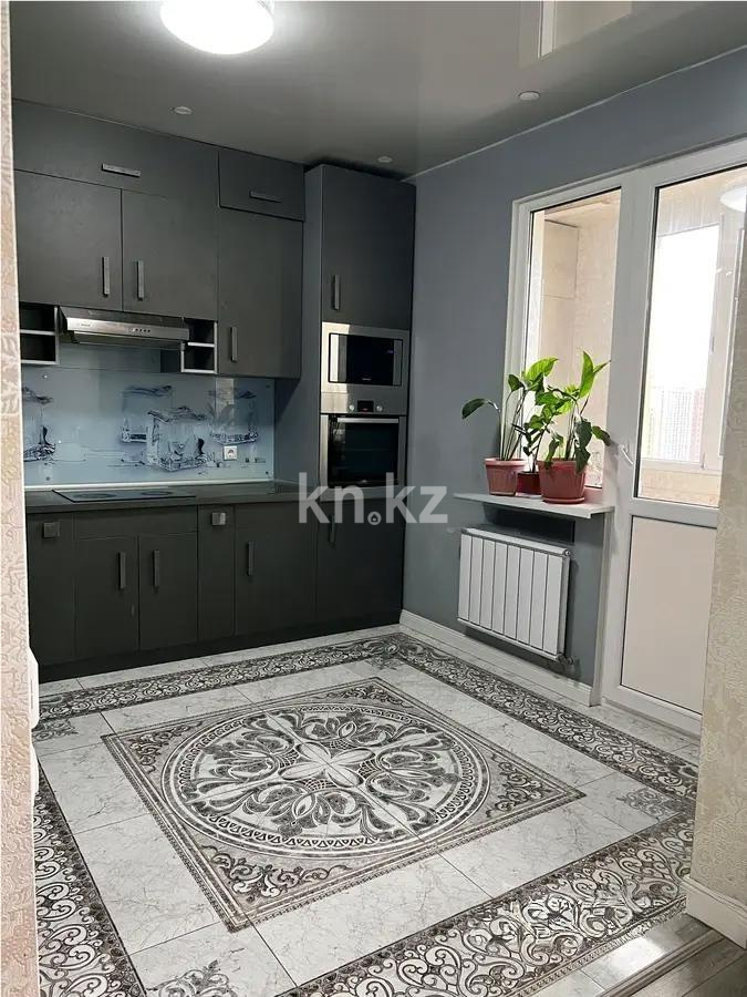 Продажа 3-комнатной квартиры, 84 м², ул. Сатпаева, дом  90а в Алматы - фото 4