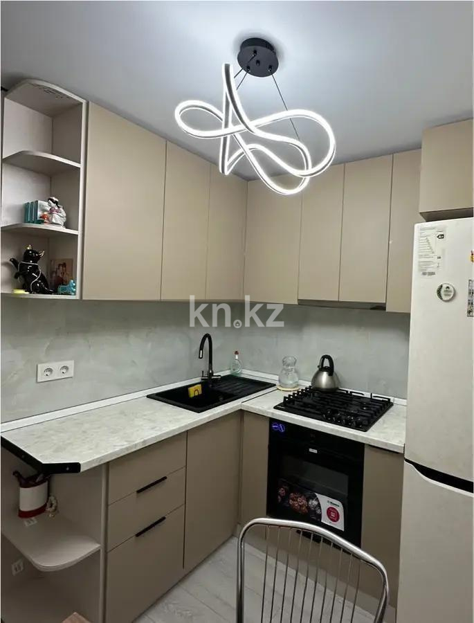 Продажа 3-комнатной квартиры, 62 м², мкр-н 10а, дом  2 в Алматы - фото 4