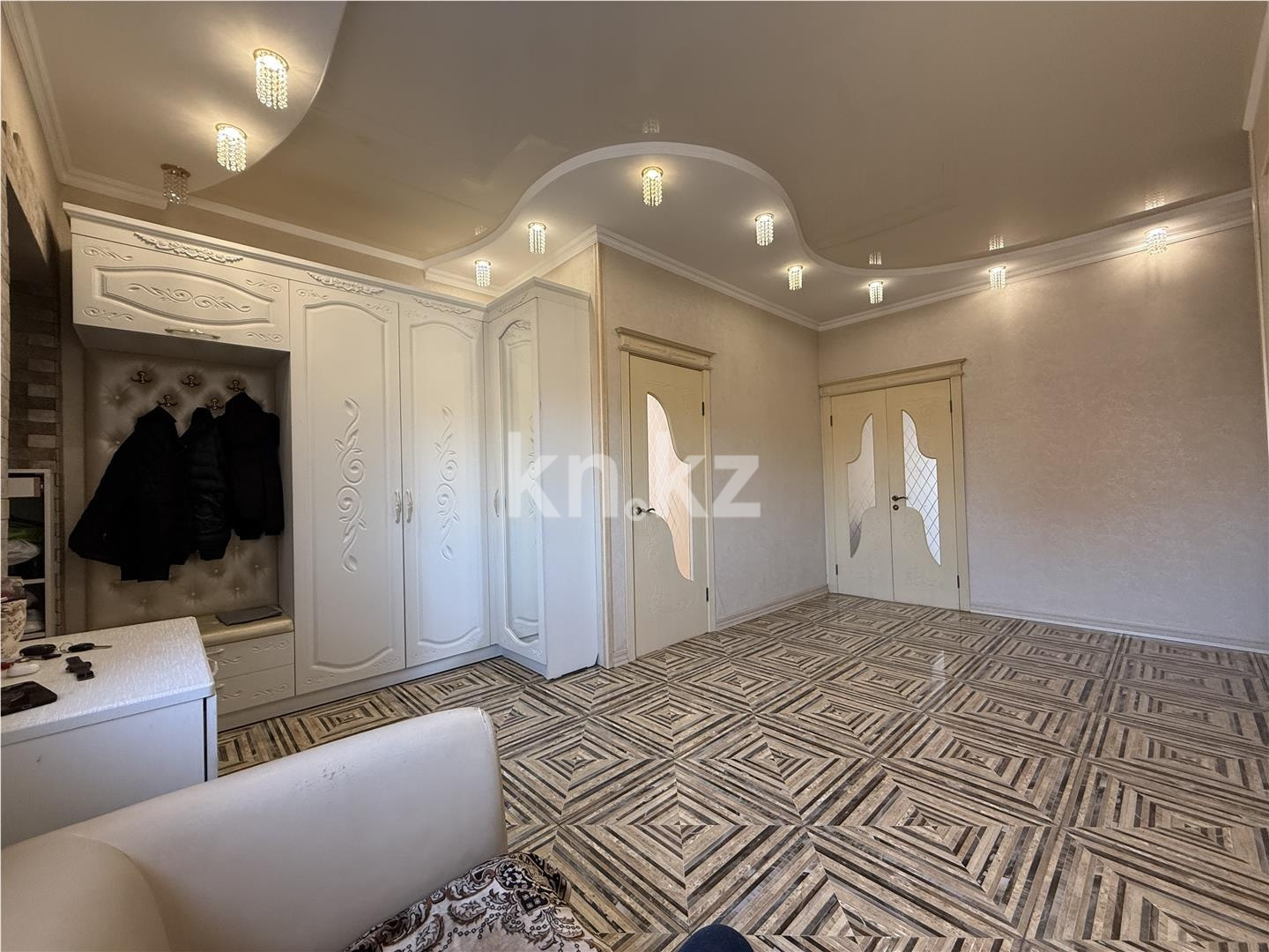 Продажа 5-комнатного дома, 450 м² в Караганде - фото 24