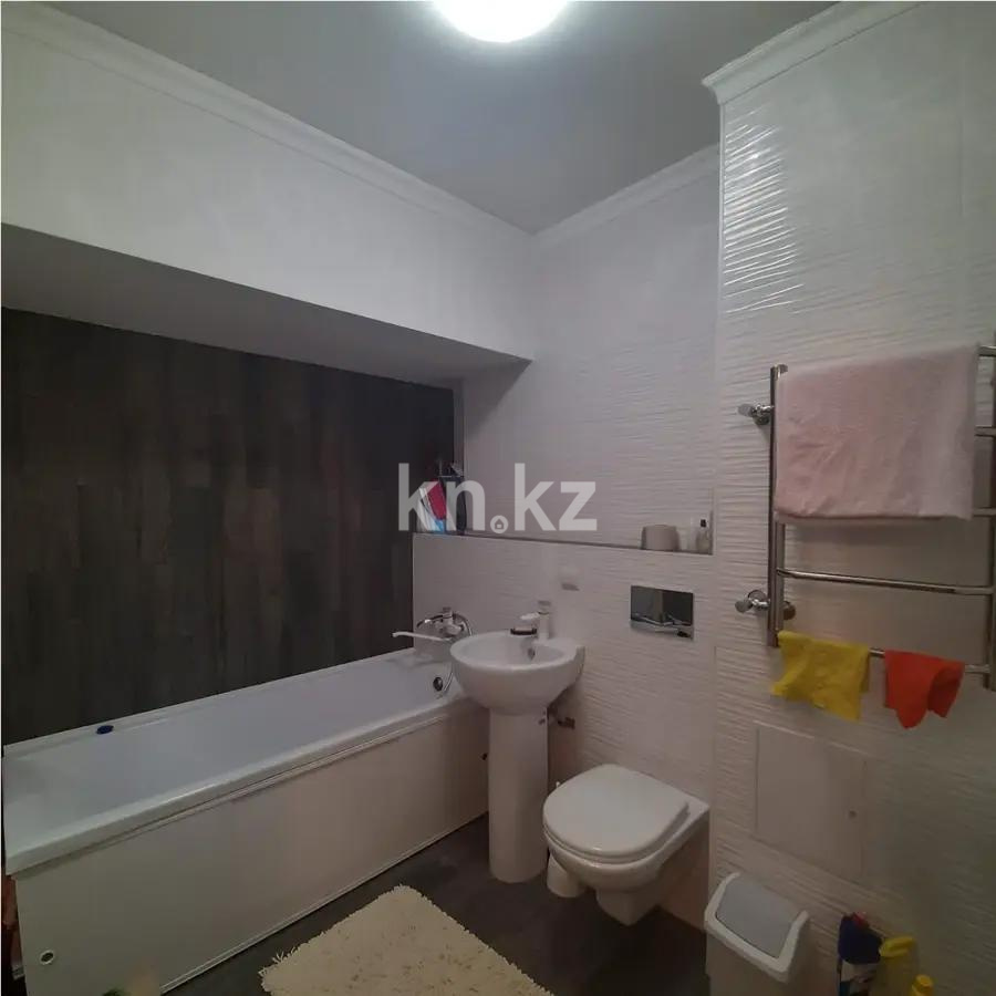 Продажа 1-комнатной квартиры, 45 м², мкр. Аксай-2, дом  53 в Алматы - фото 3