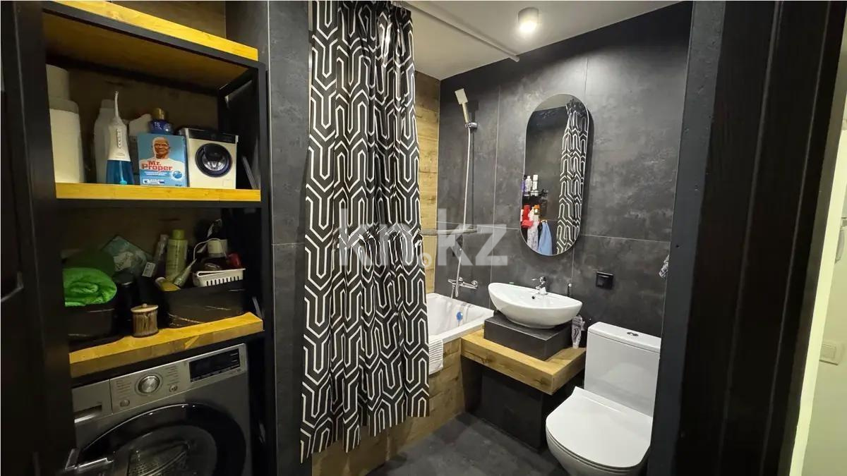 Продажа 3-комнатной квартиры, 60 м², ул. Панфилова, дом  53 в Алматы - фото 4