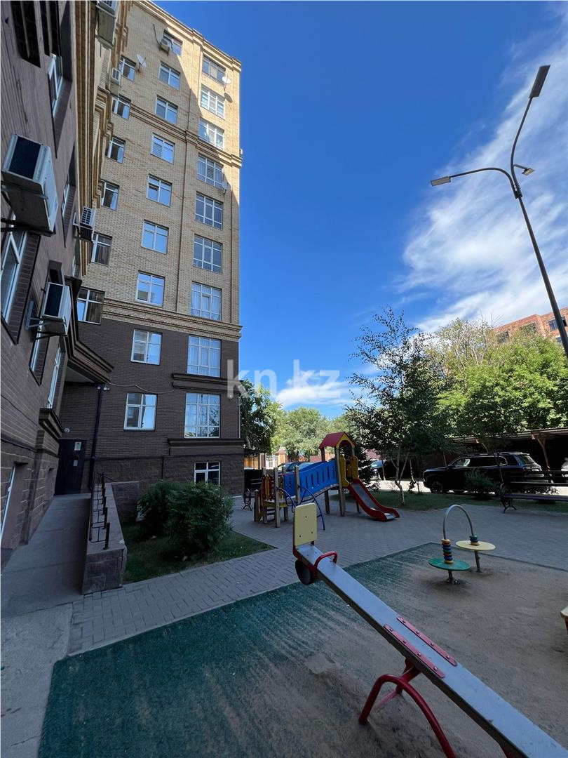 Продажа 3-комнатной квартиры, 127 м², ул. Аманжолова, дом  96/1 - Продажа квартир в Караганде фото 22 из 25