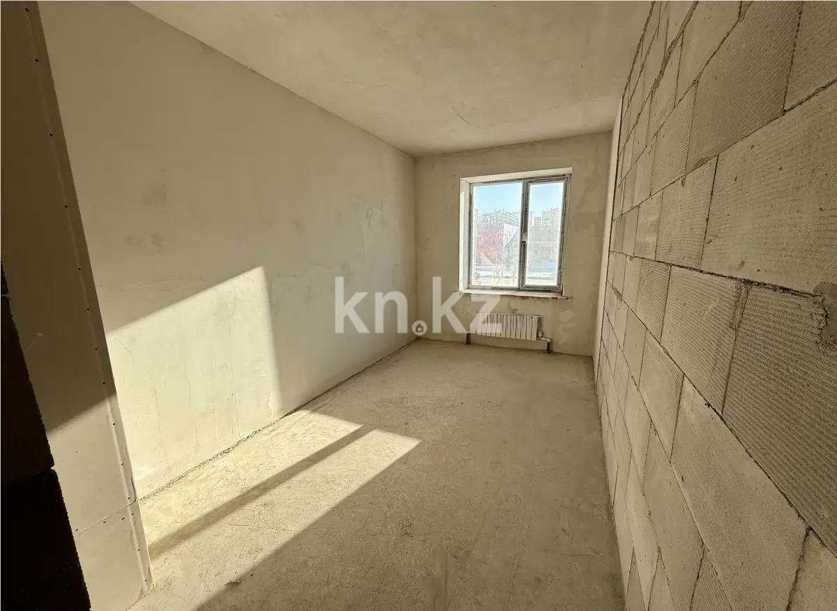 Продажа 3-комнатной квартиры, 100 м² - Продажа  трехкомнатных квартир в Караганде на Юго-Востоке фото 2 из 8