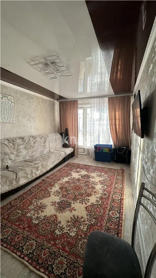 Продажа 3-комнатной квартиры, 64 м², 2 кв-л, дом  30 - Продажа квартир в Караганде фото 1 из 6