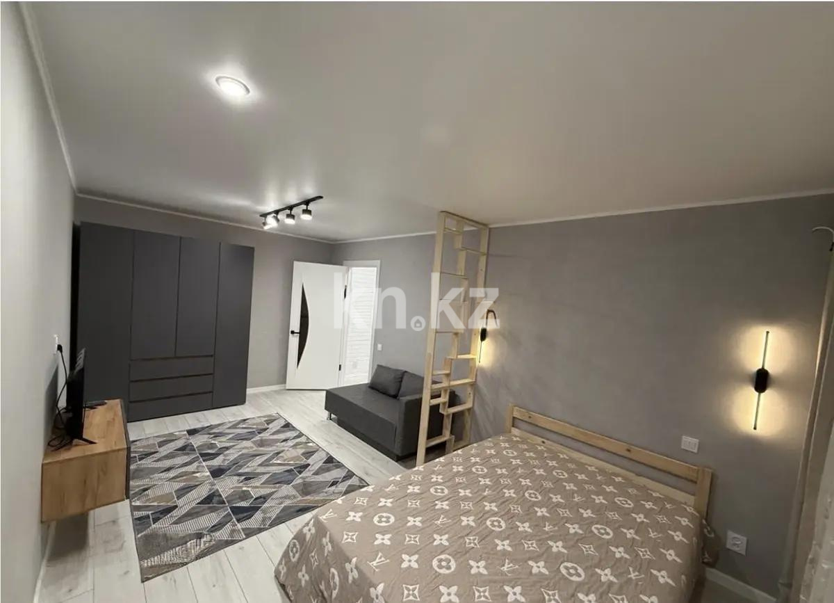 Продажа 1-комнатной квартиры, 35 м² в Алматы