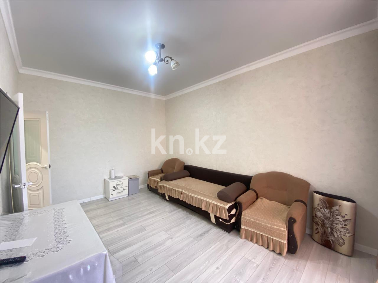 Продажа 2-комнатной квартиры, 61.5 м², ул. Омарова в Астане - фото 4