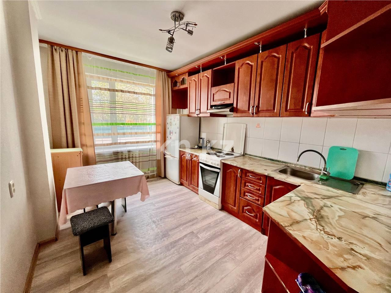 Продажа 2-комнатной квартиры, 65 м², пр. Шахтеров в Караганде - фото 5