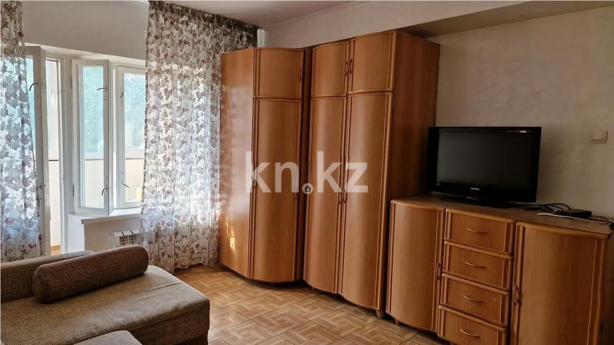 Продажа 1-комнатной квартиры, 37 м², мкр-н 10, дом  15Б - Продажа квартир в Алматы без посредников с фото фото 1 из 3