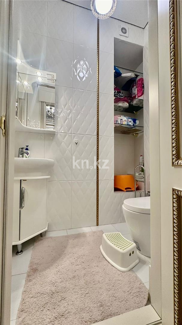 Продажа 4-комнатной квартиры, 159 м², пр. Кабанбай батыра в Астане - фото 13