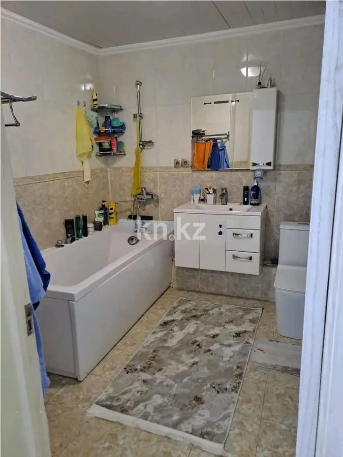 Продажа 3-комнатной квартиры, 131 м², ул. Жуалы, дом  25 в Алматы - фото 4