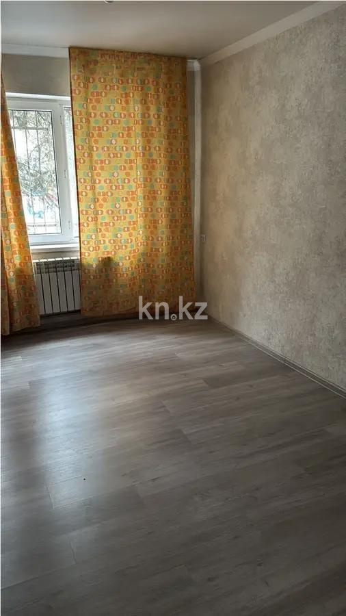Продажа 3-комнатной квартиры, 73 м², мкр-н Аксай-3, дом  6 в Алматы - фото 2