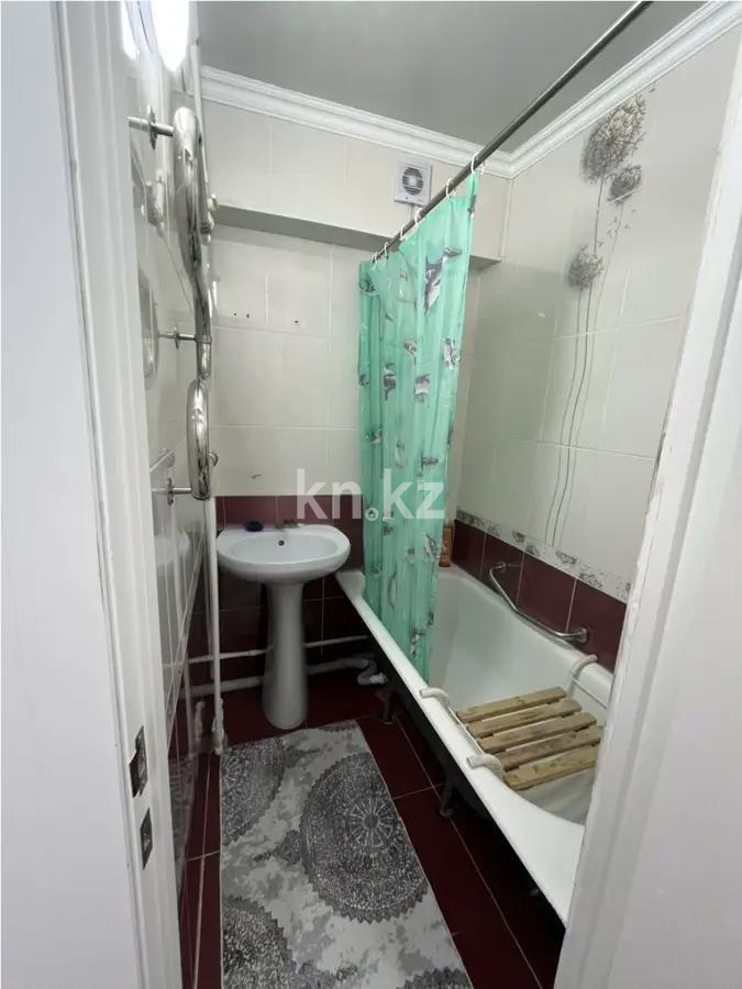 Продажа 5-комнатной квартиры, 87 м², 2 квартал, дом  18 - Продажа квартир в Караганде фото 5 из 7